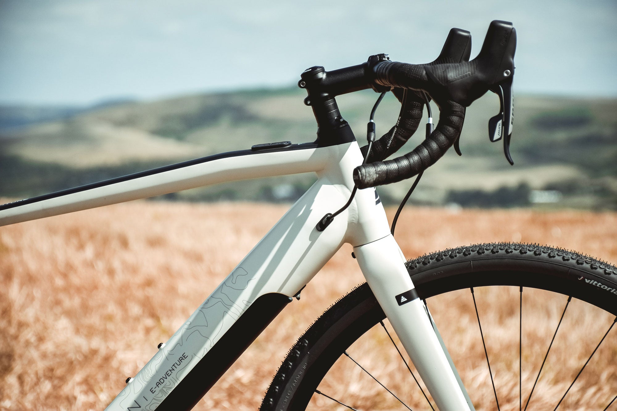 Carbon Gravel Best Gravel Bikes 2020 Under 3000 Cairn E-Adventure